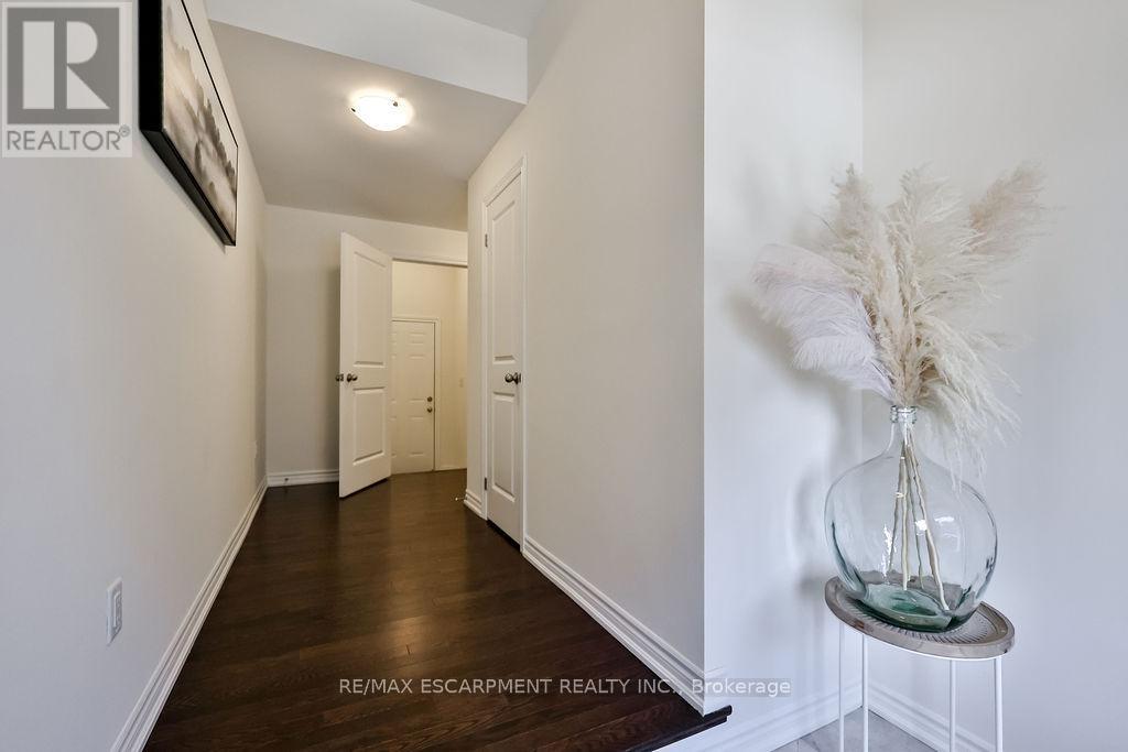 52 BONNINGTON DRIVE - 5