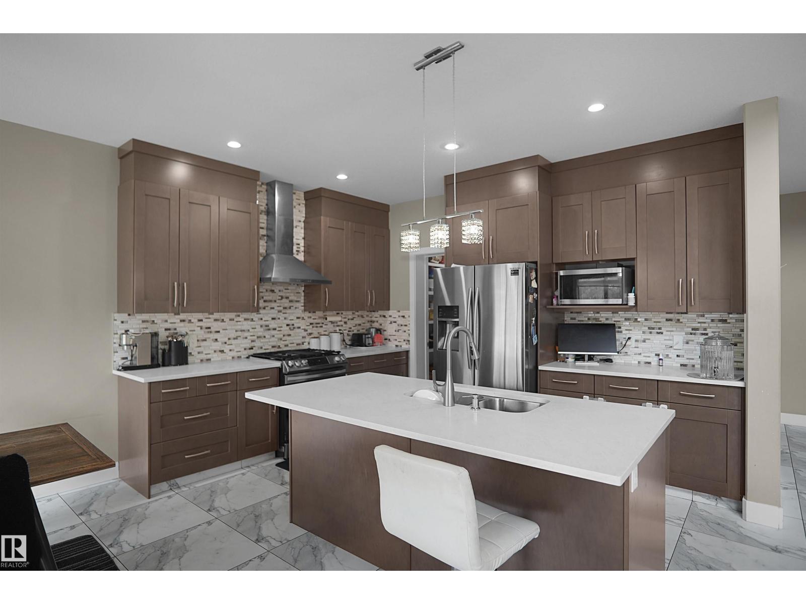 6108 173 AVE NW - 17