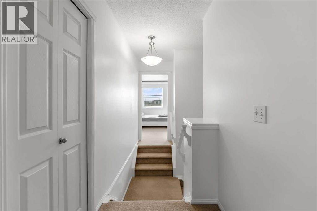 100 Saddlecrest Boulevard NE - 22