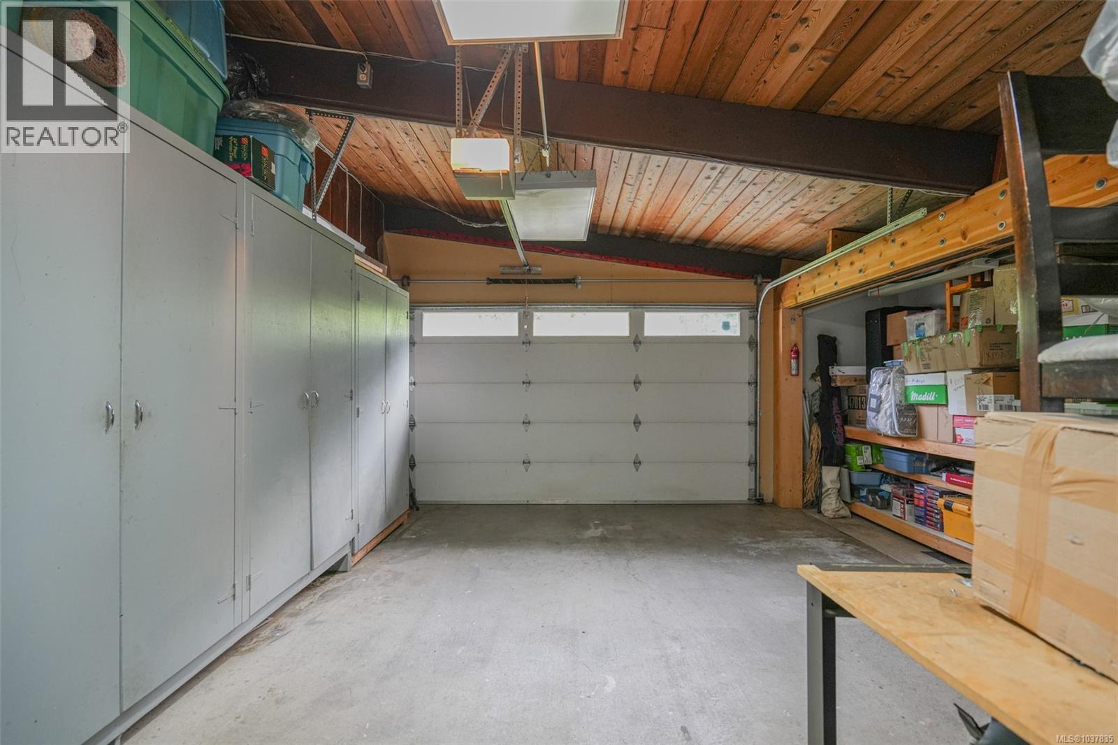 5847 River Rd, Port Alberni