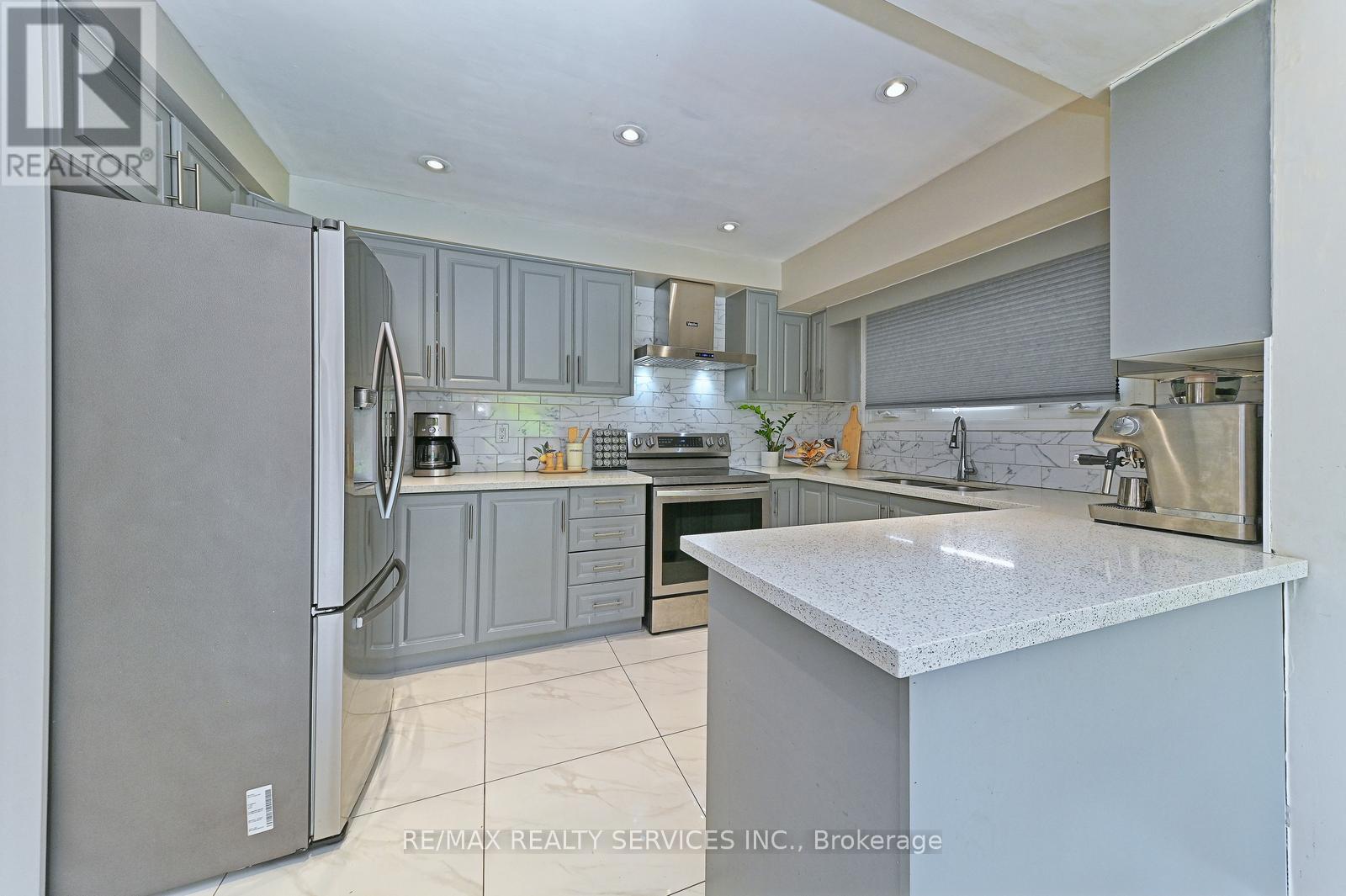 2545 FOLKWAY DRIVE - 13