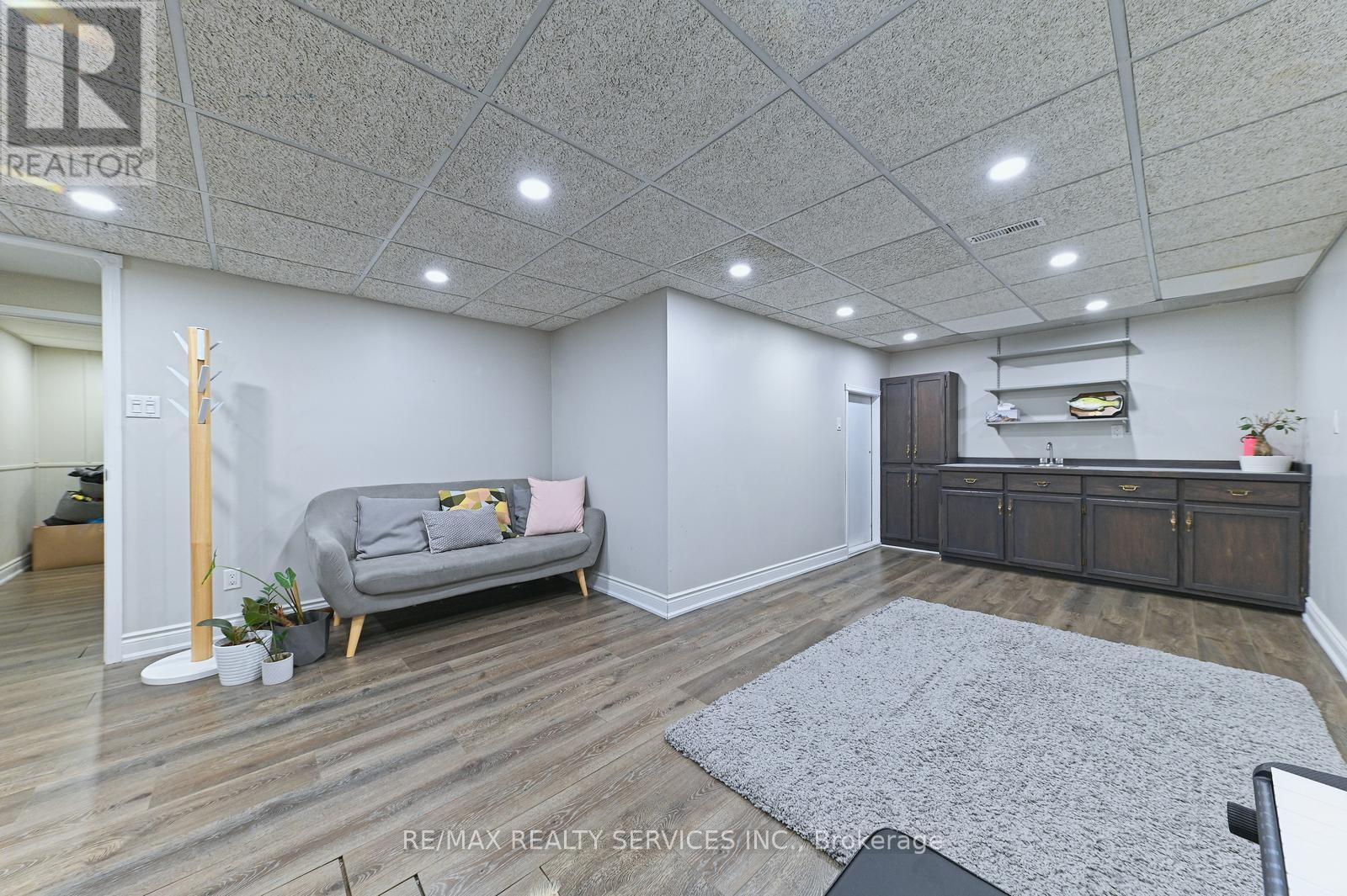 2545 FOLKWAY DRIVE - 29