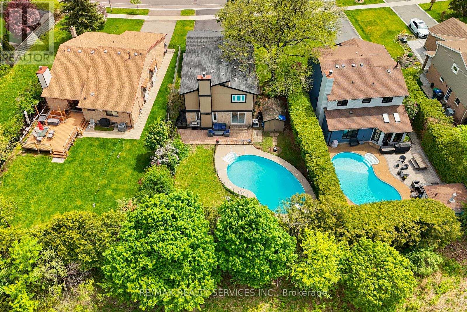 2545 FOLKWAY DRIVE - 47