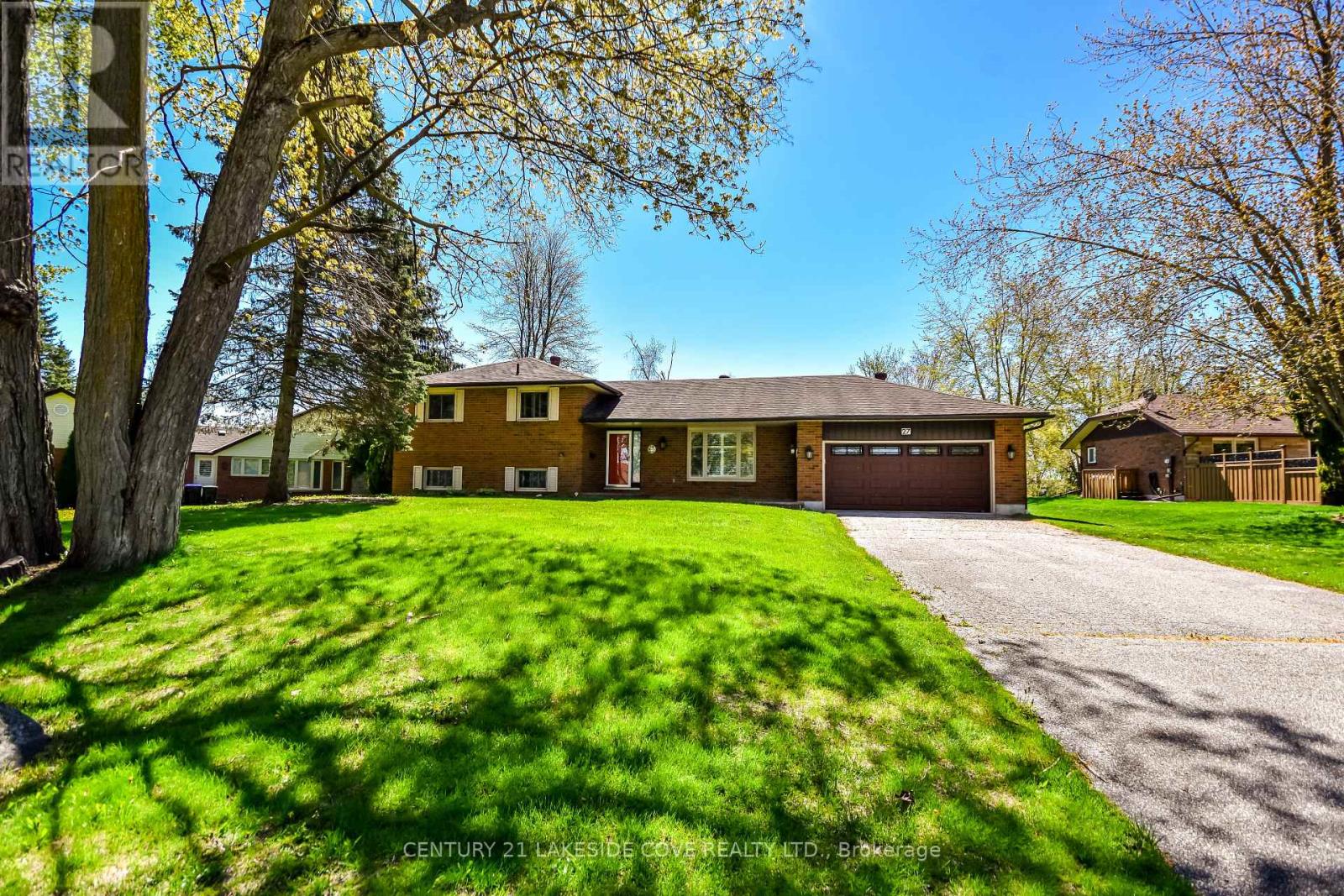 27 THICKETWOOD PLACE - Image 2