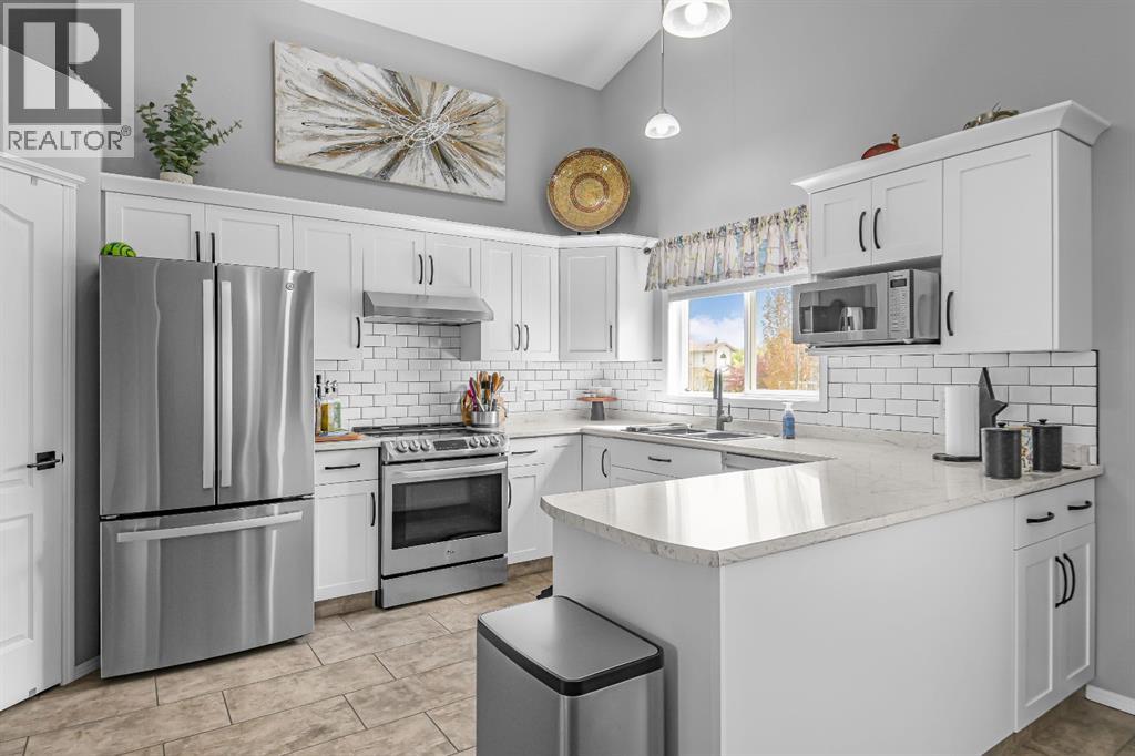 9705 67 Avenue - 6