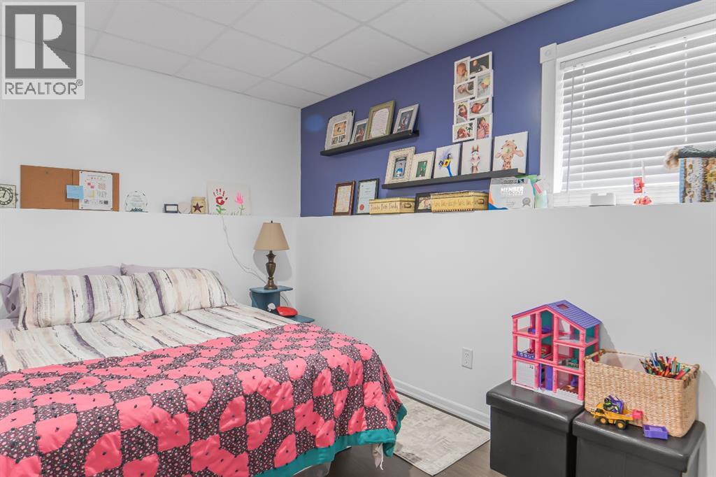 9705 67 Avenue - 21