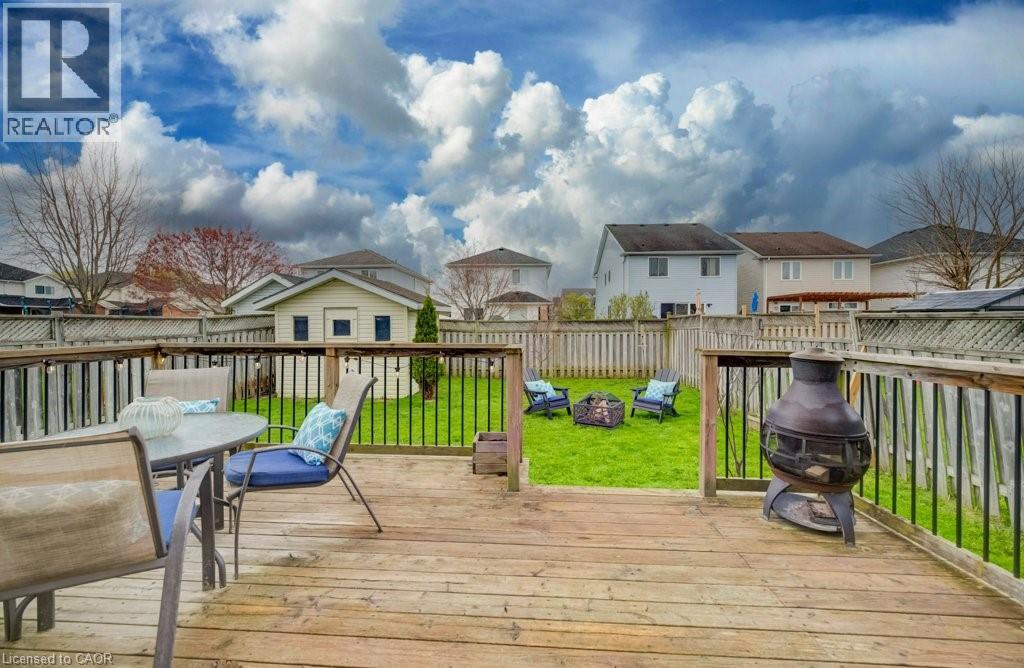255 HIGHBROOK Crescent - 30
