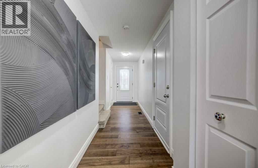 255 HIGHBROOK Crescent - Image 3