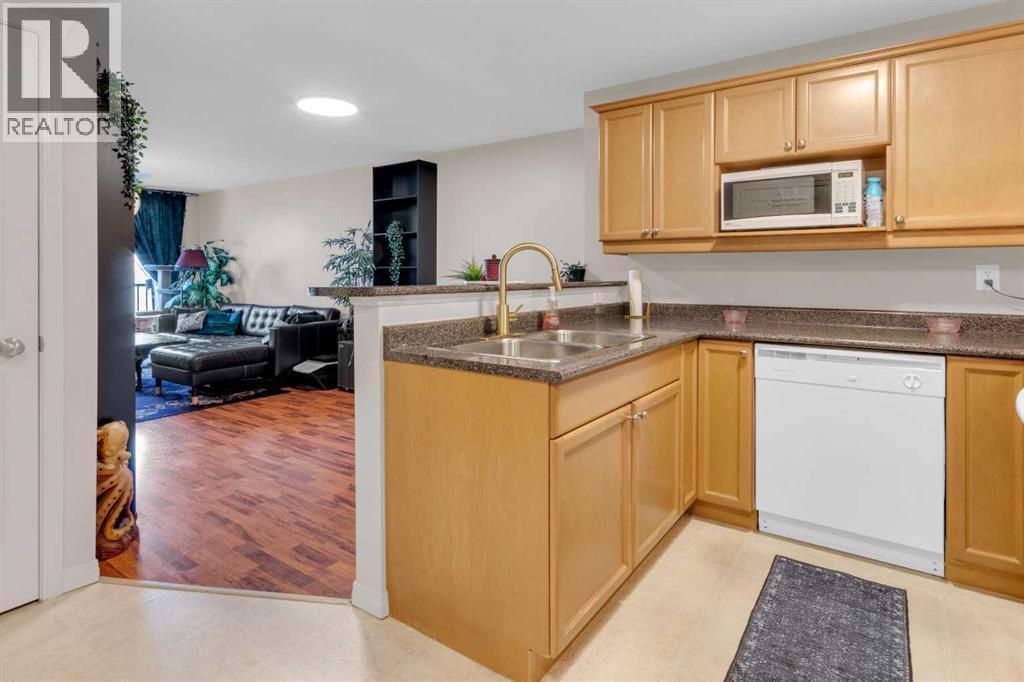 #302 1833 11 Avenue SW - 5