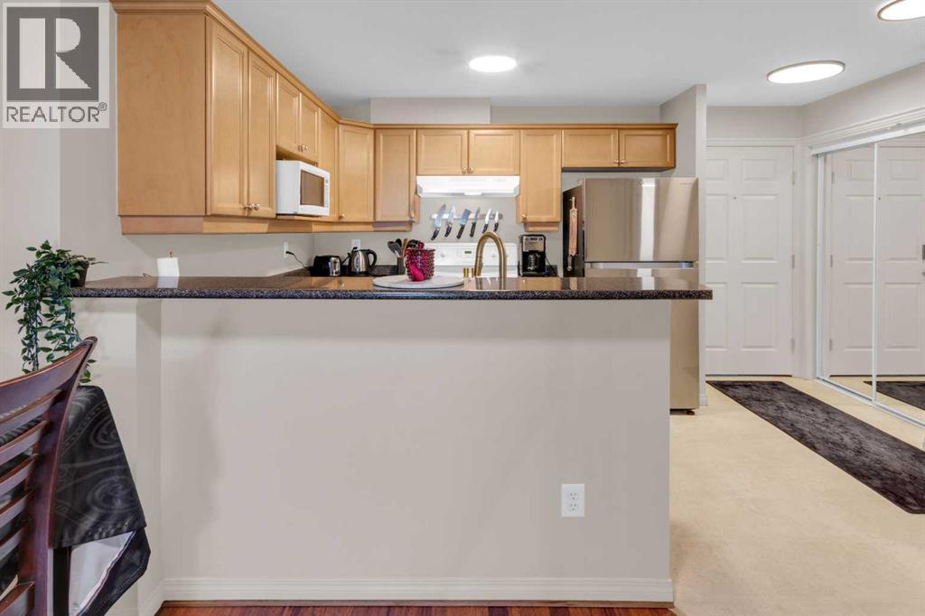 #302 1833 11 Avenue SW - 7
