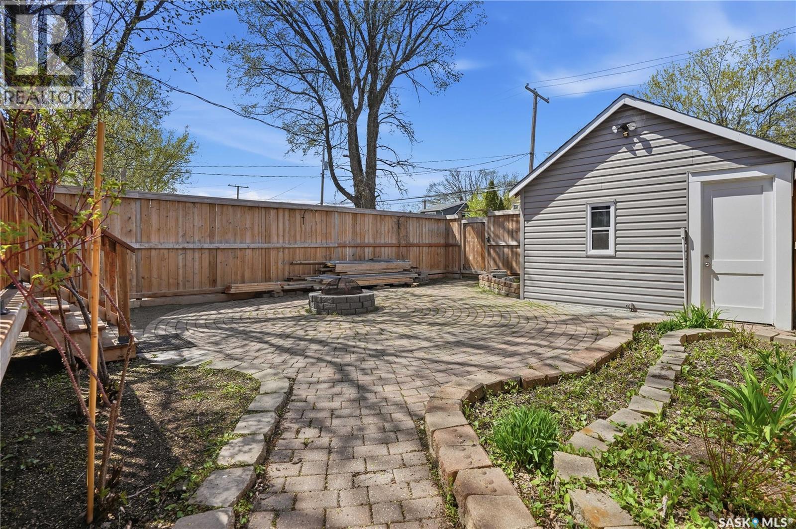 2324 Wallace STREET - 36