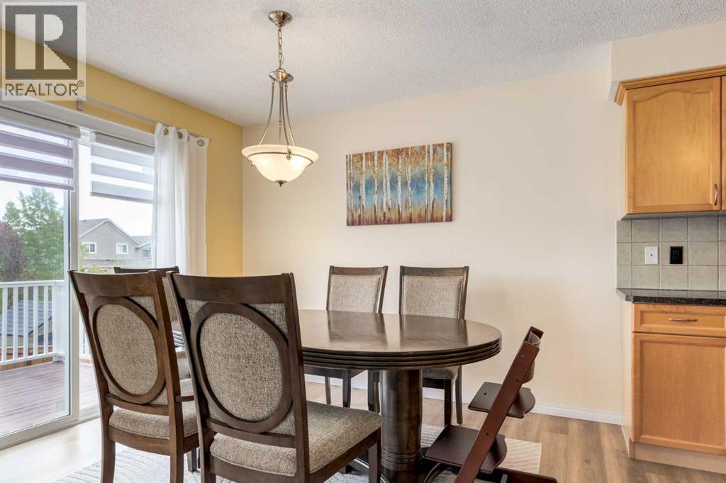 324 Evermeadow Road SW - 10