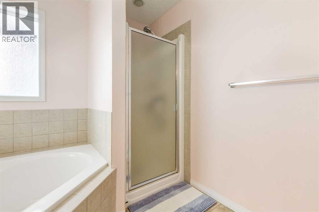 324 Evermeadow Road SW - 18