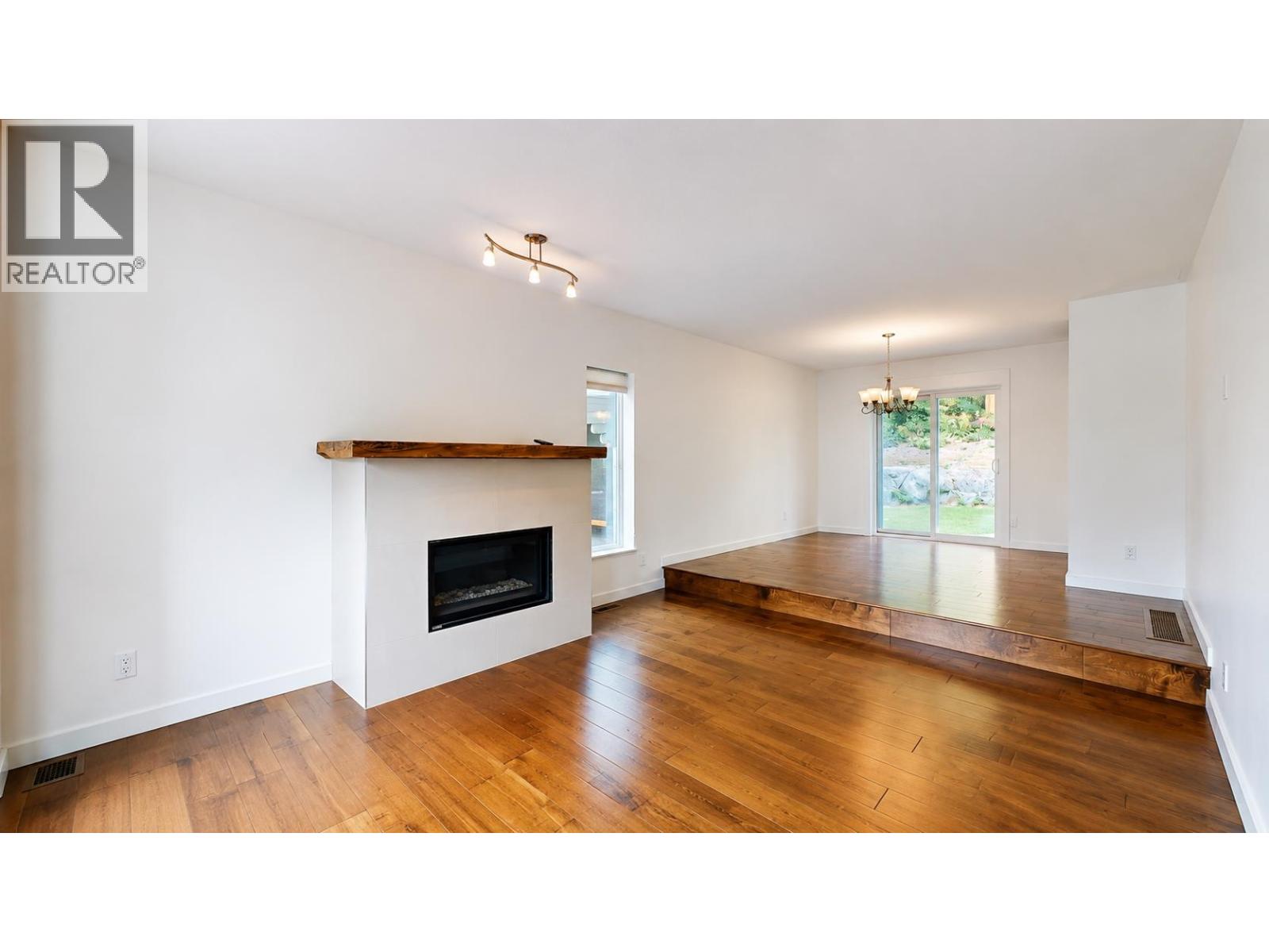 40735 THUNDERBIRD RIDGE, Squamish