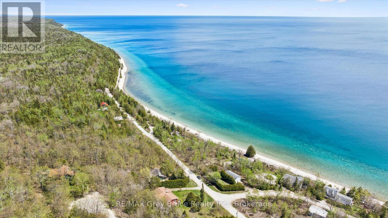 25 SHORELINE DRIVE - 10