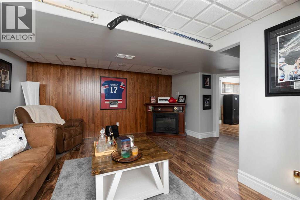 129 Huckleberry Street, Fort McMurray