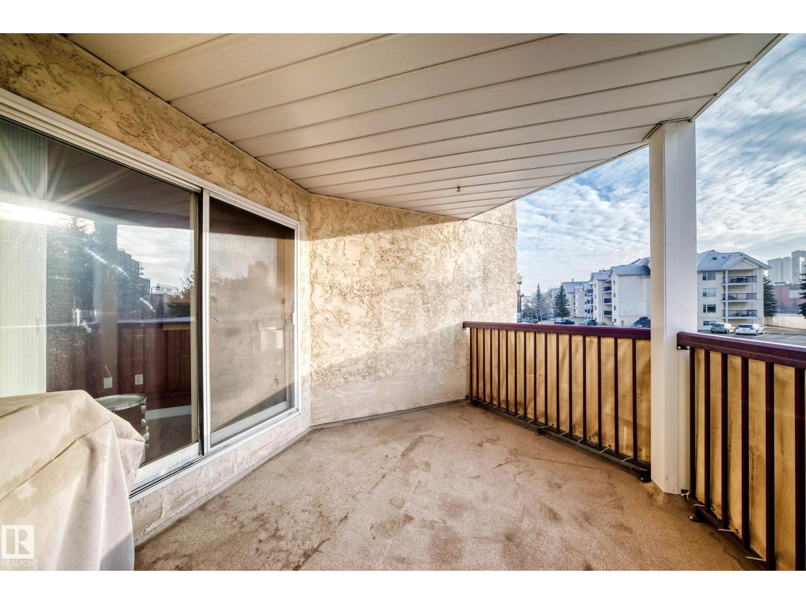 #239 10636 120 ST NW - 18