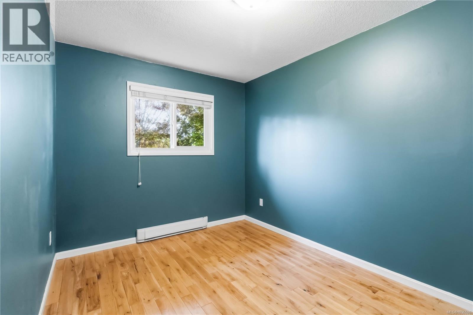 2290 Amelia Ave - 22