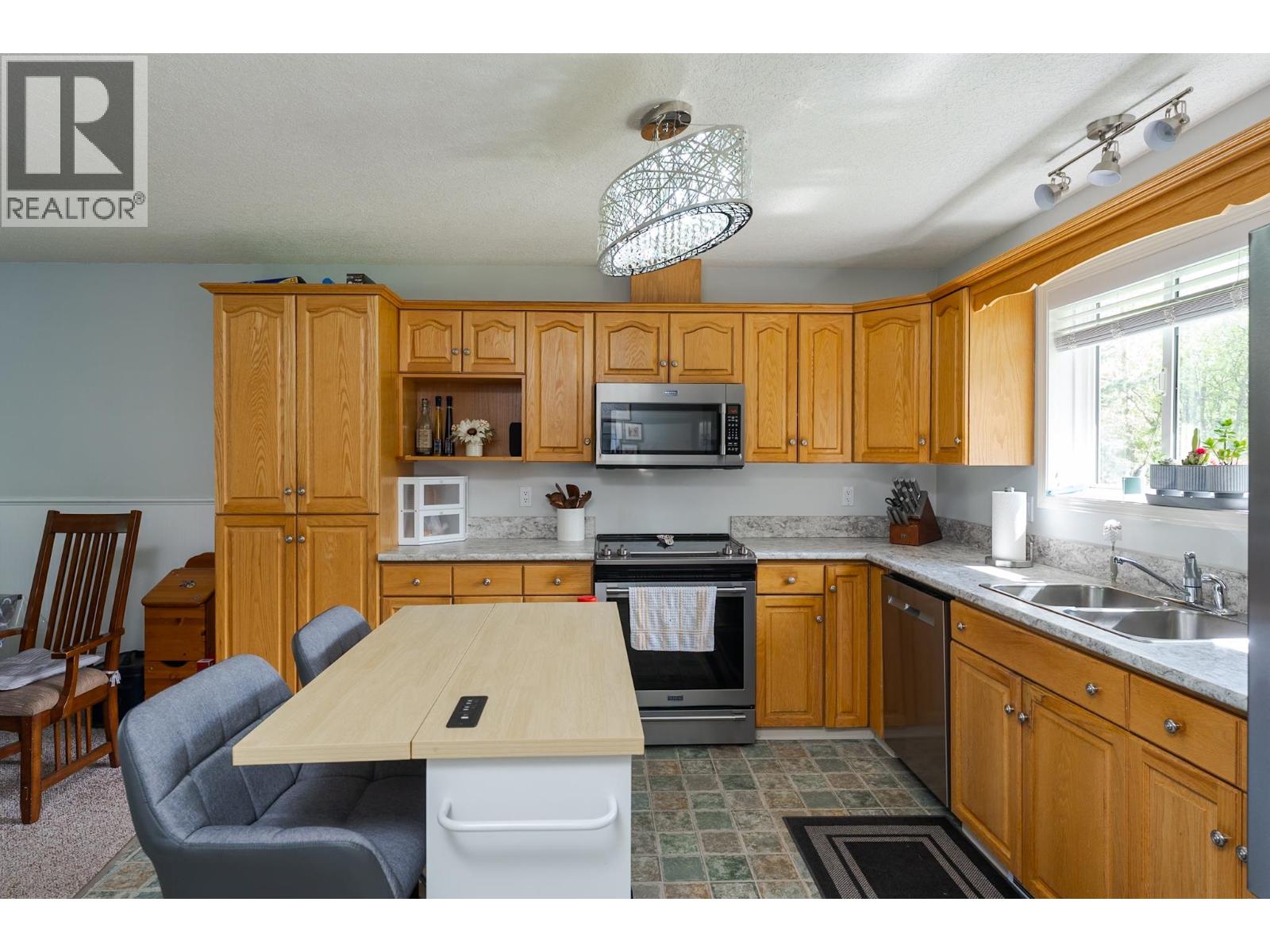 Dining room of 28220 NESS LAKE ROAD · Prince George, BC