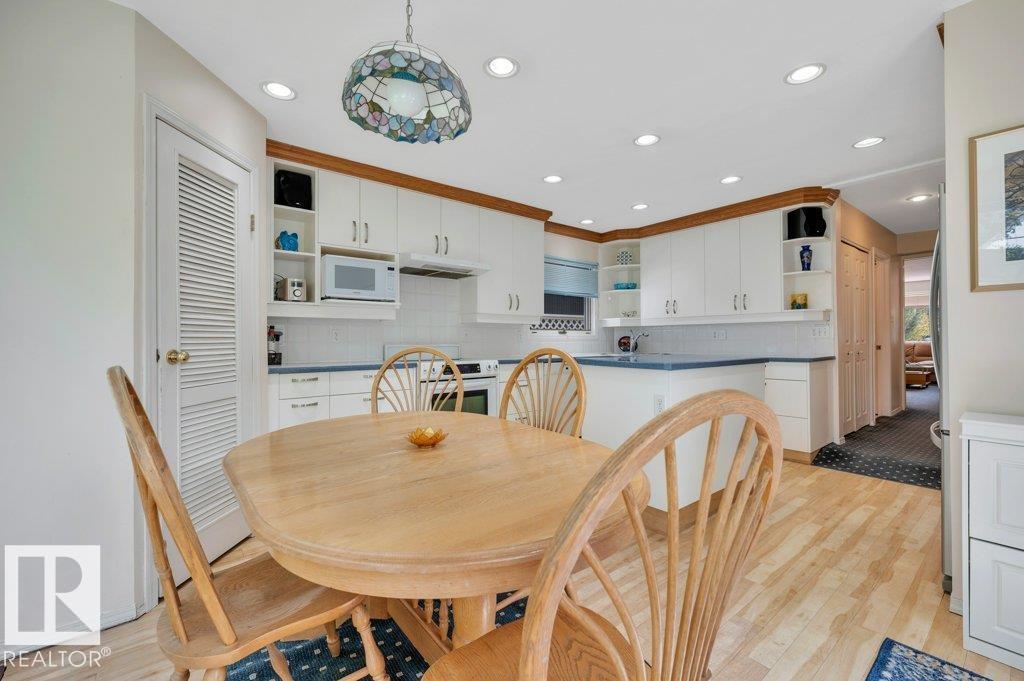 8944 117 ST NW - 26