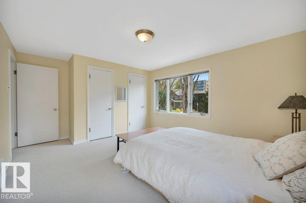 8944 117 ST NW - 36