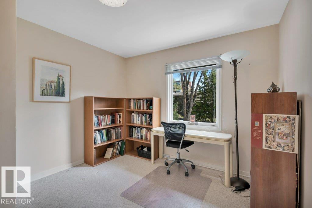 8944 117 ST NW - 40