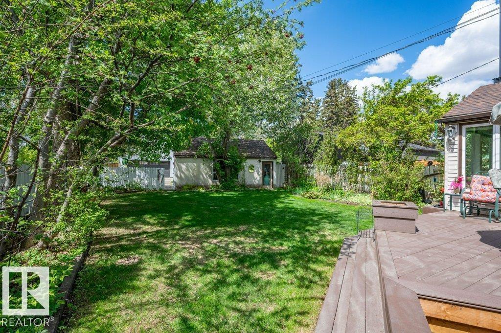 8944 117 ST NW - 55