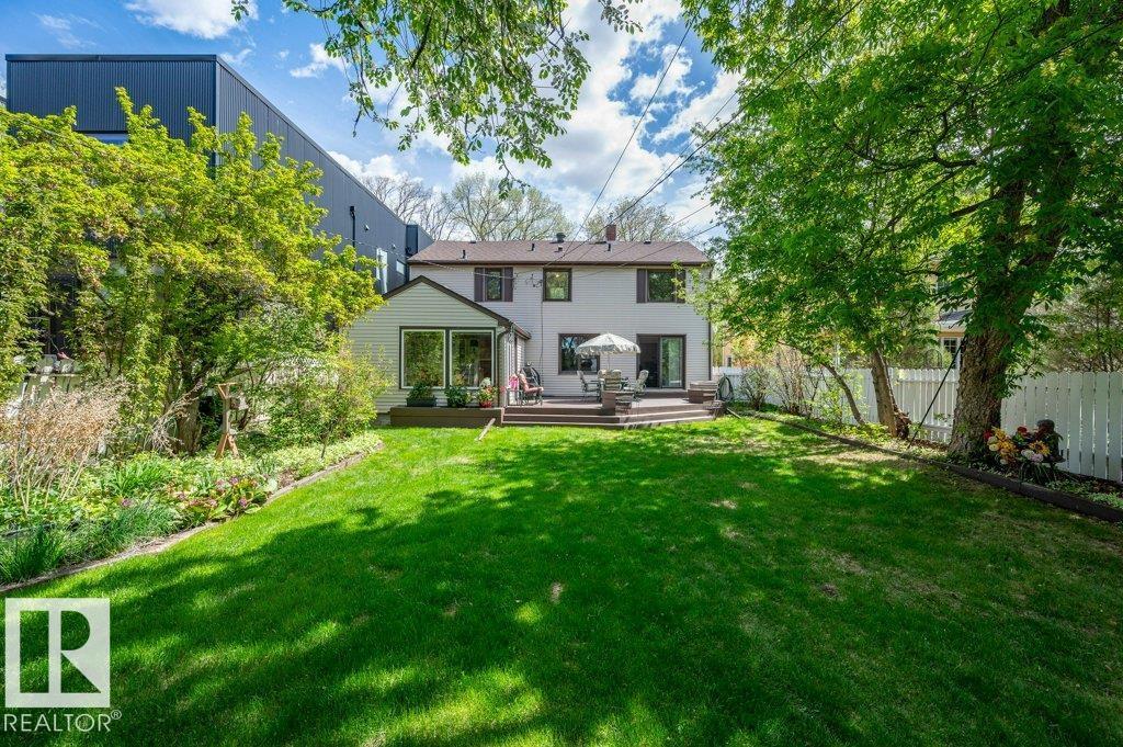 8944 117 ST NW - 57