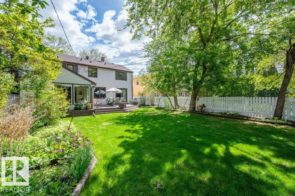 8944 117 ST NW - 58