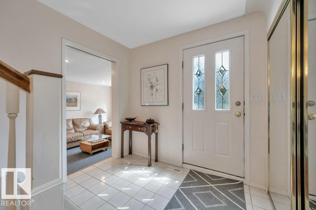8944 117 ST NW - 7