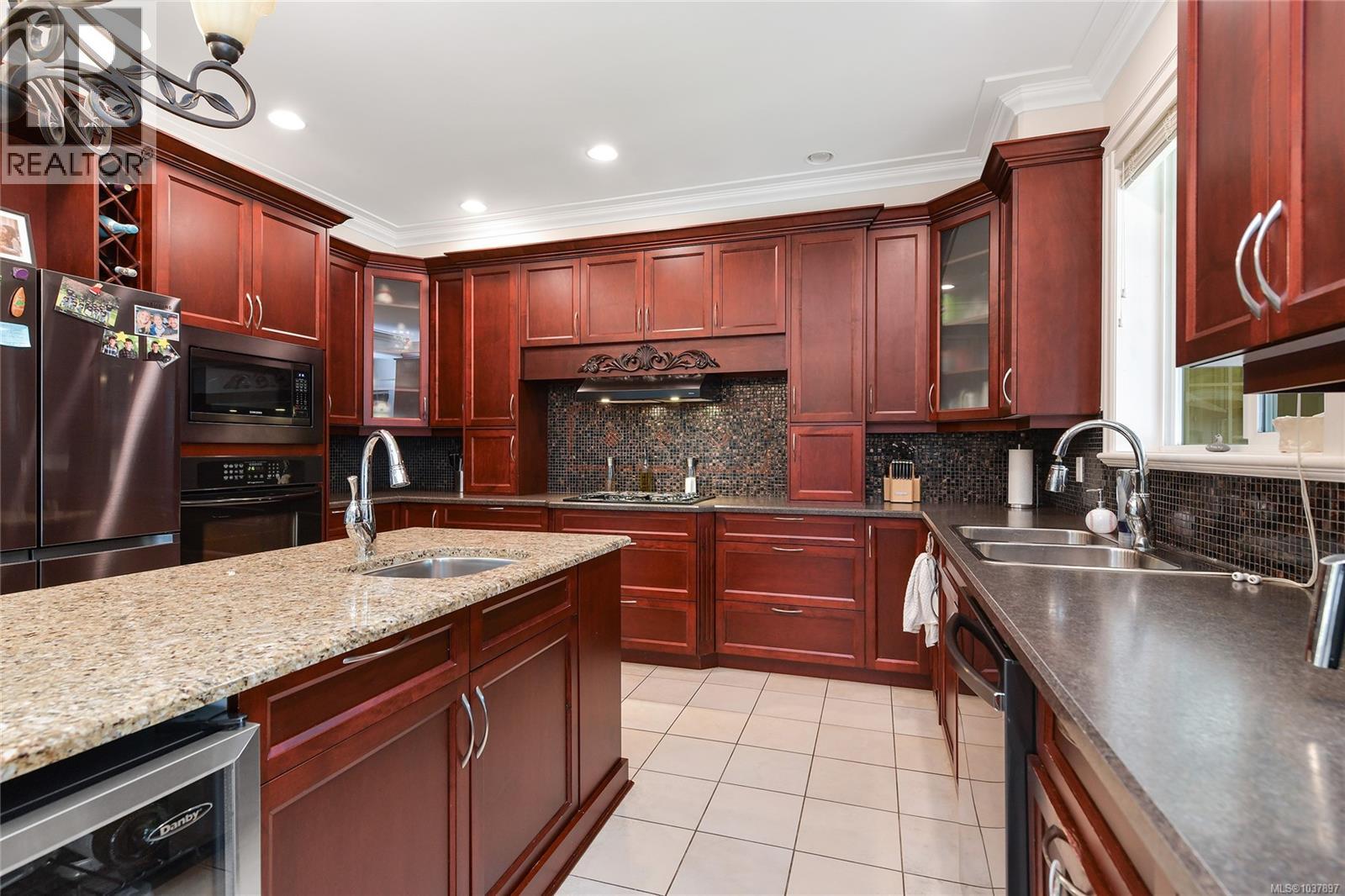 1058 SUMMER BREEZE Lane - 33