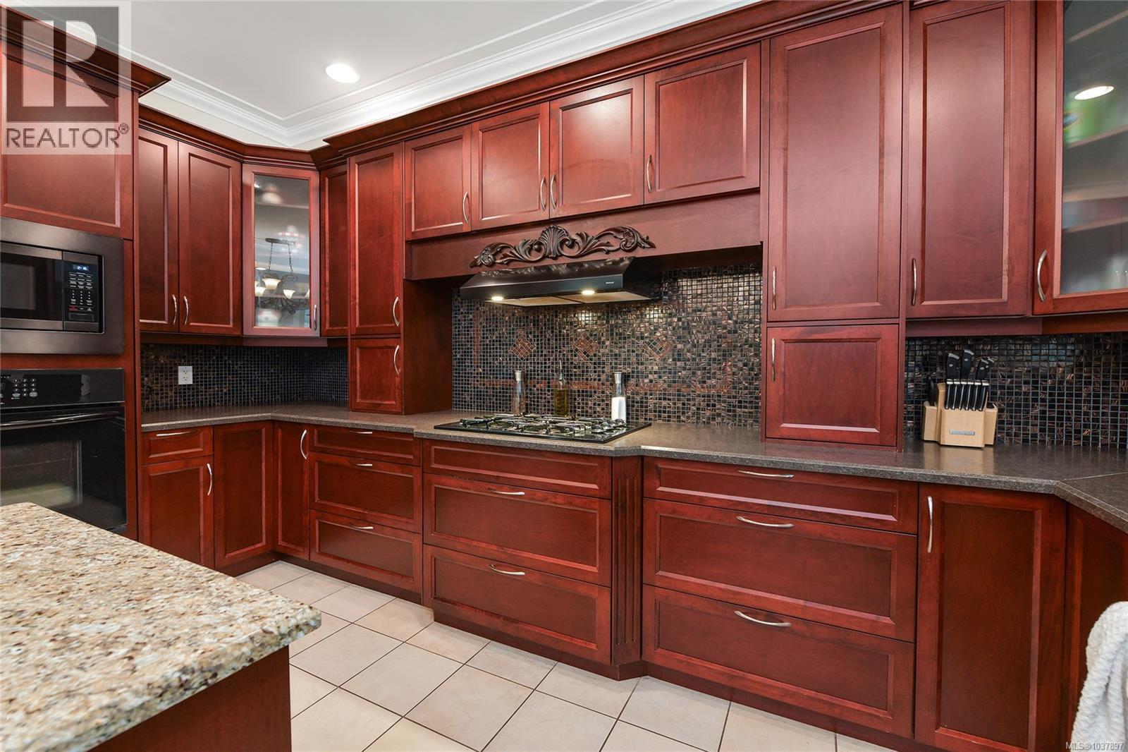 1058 SUMMER BREEZE Lane - 35
