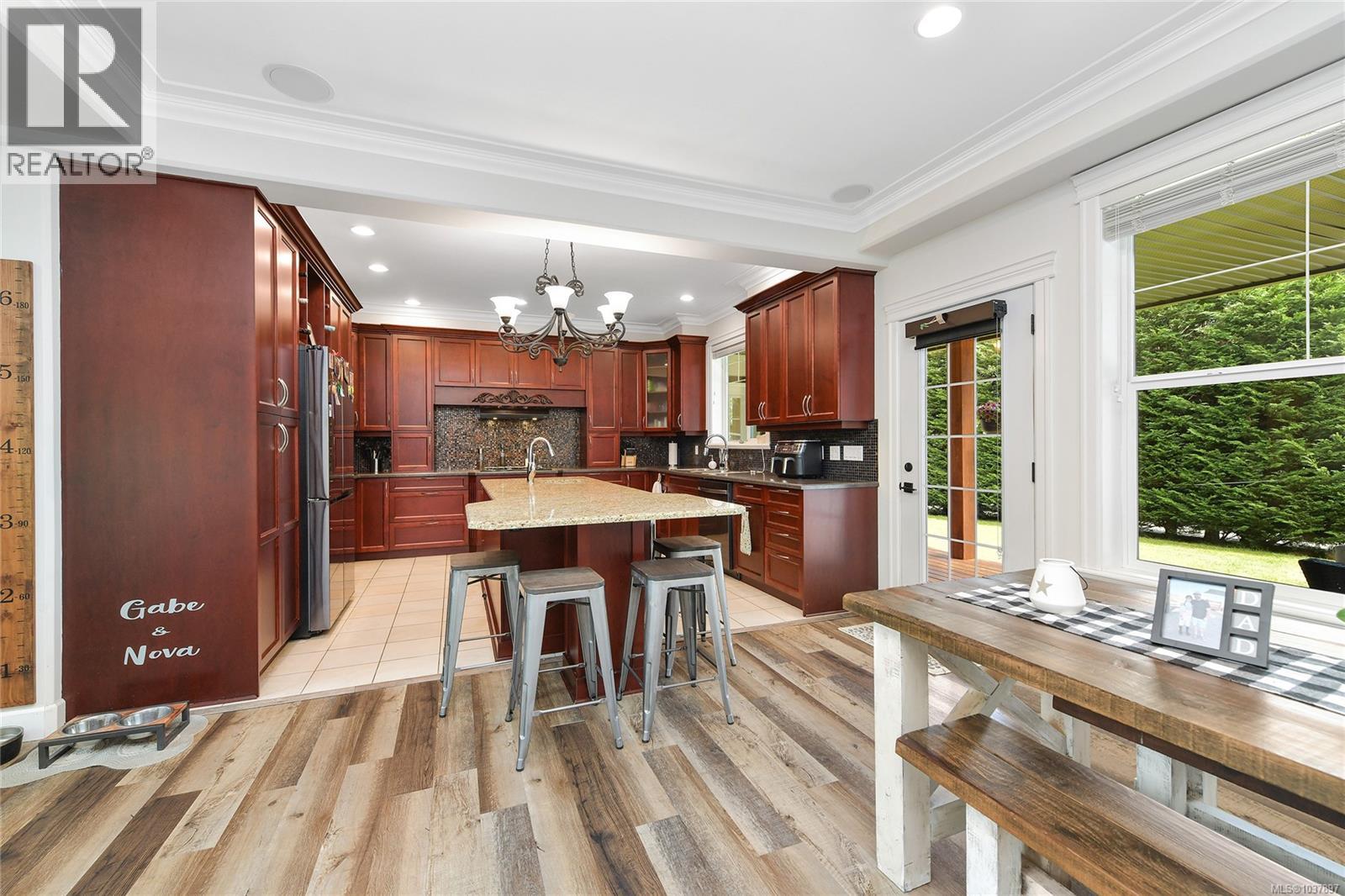 1058 SUMMER BREEZE Lane, Langford