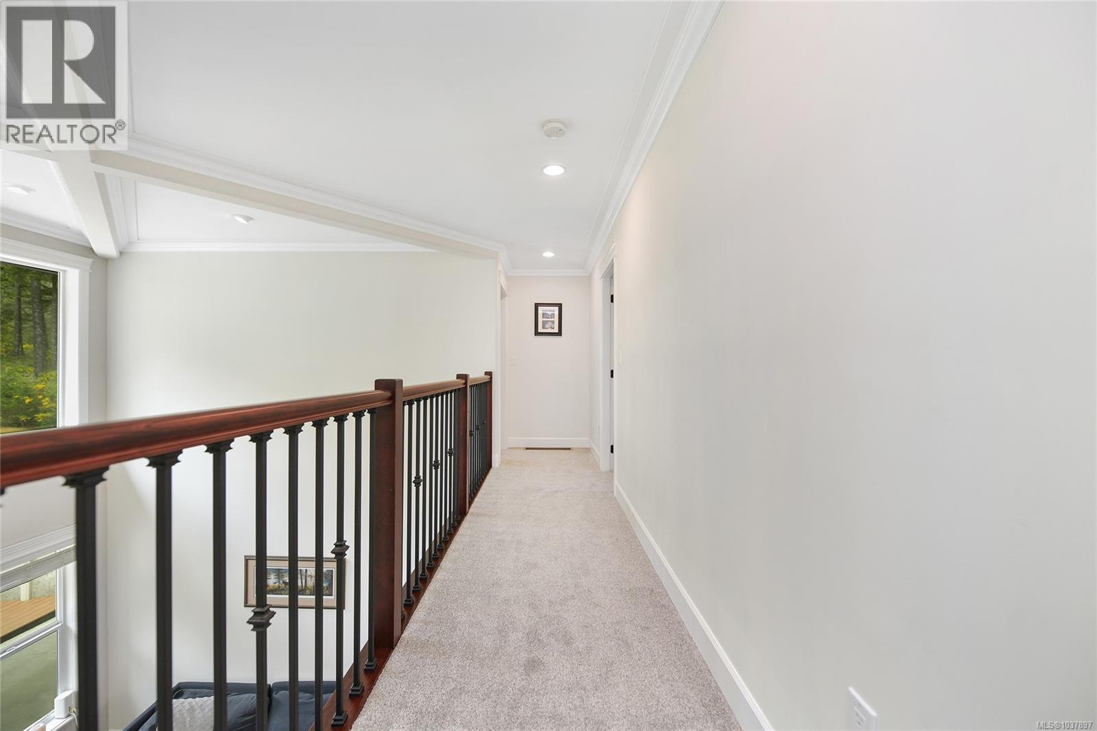 1058 SUMMER BREEZE Lane - 44