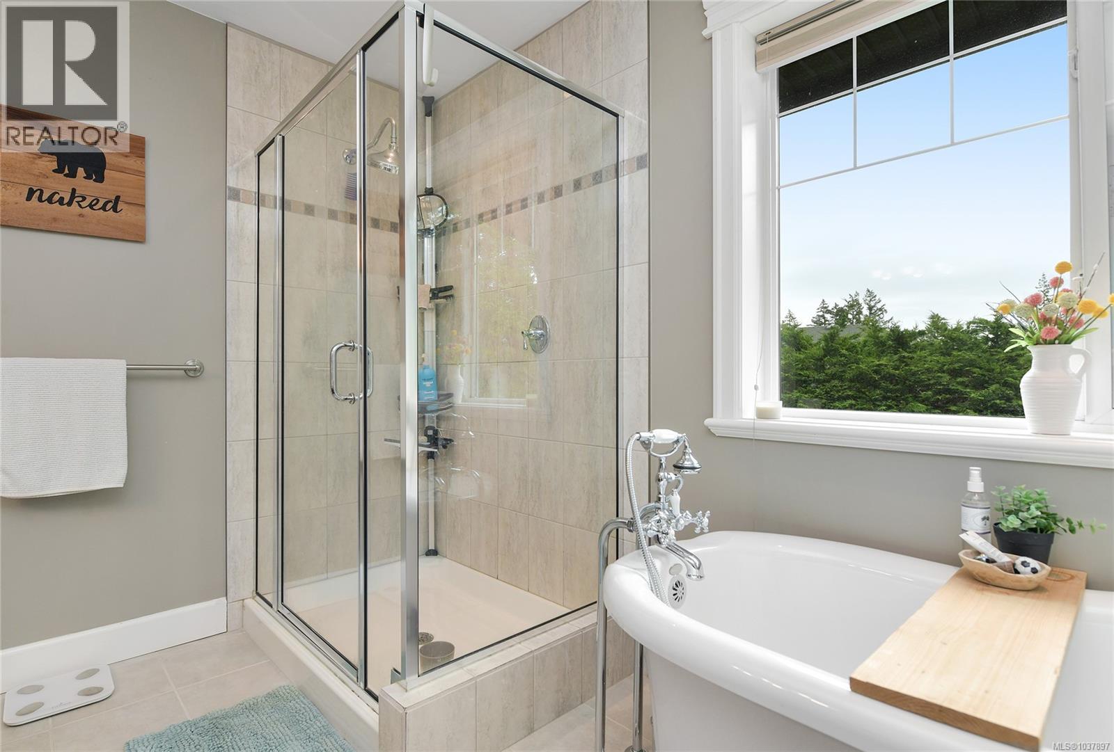 1058 SUMMER BREEZE Lane, Langford