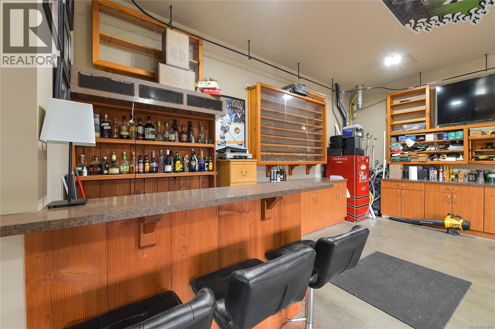 1058 SUMMER BREEZE Lane, Langford