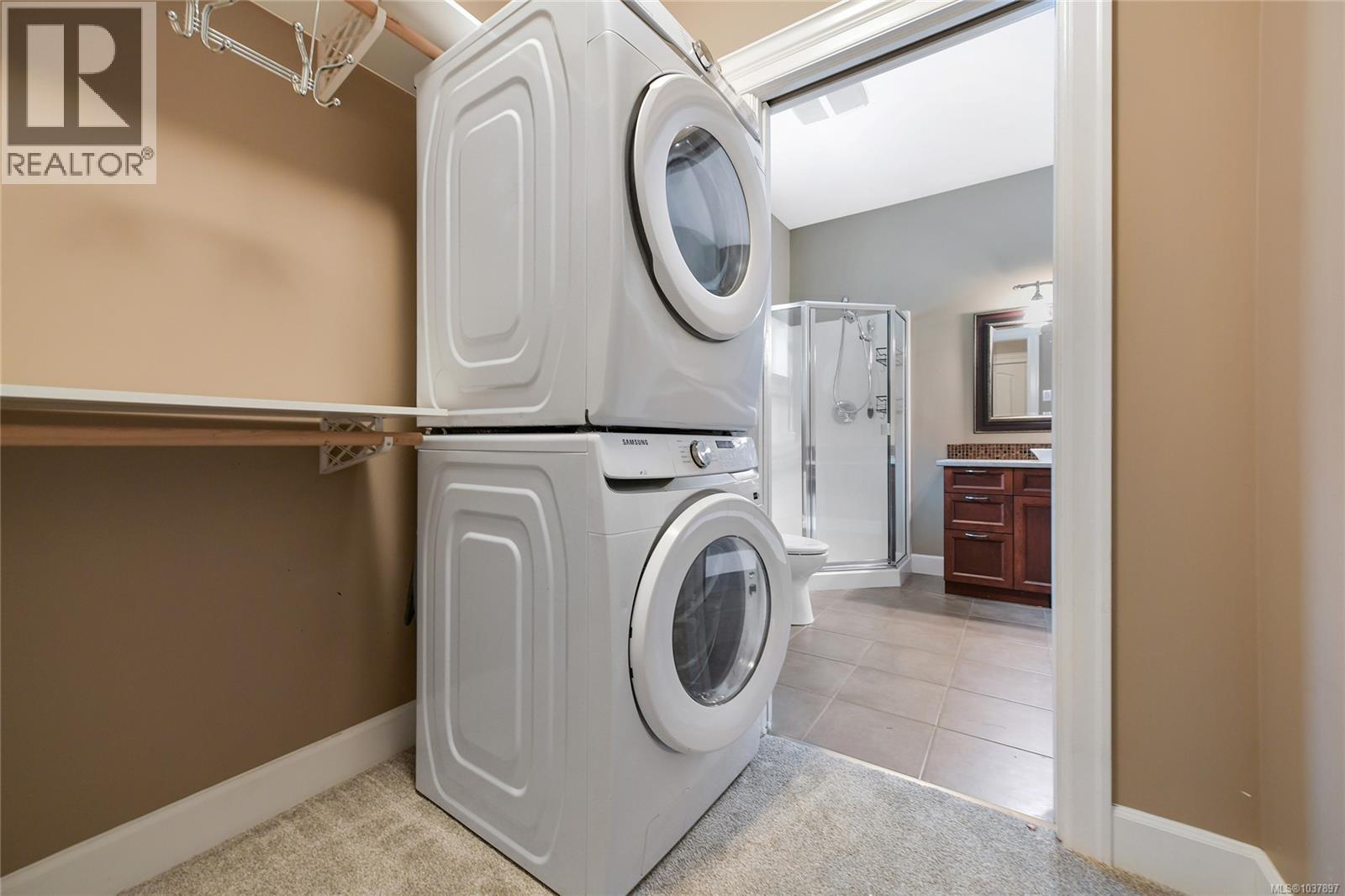 1058 SUMMER BREEZE Lane, Langford