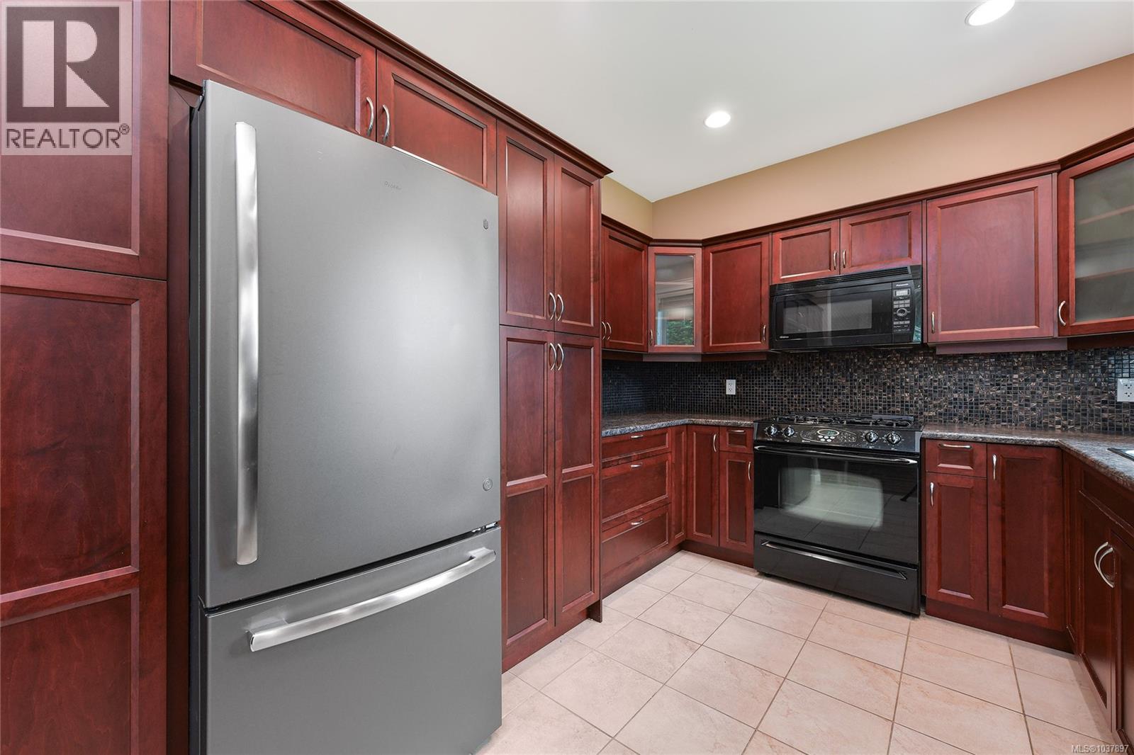 1058 SUMMER BREEZE Lane - 71