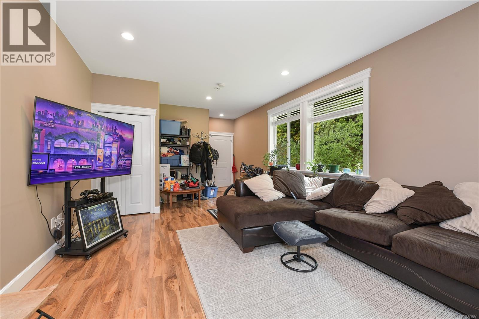 1058 SUMMER BREEZE Lane, Langford