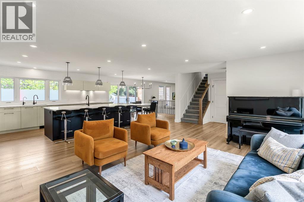 75 Woodacres Crescent SW - 15