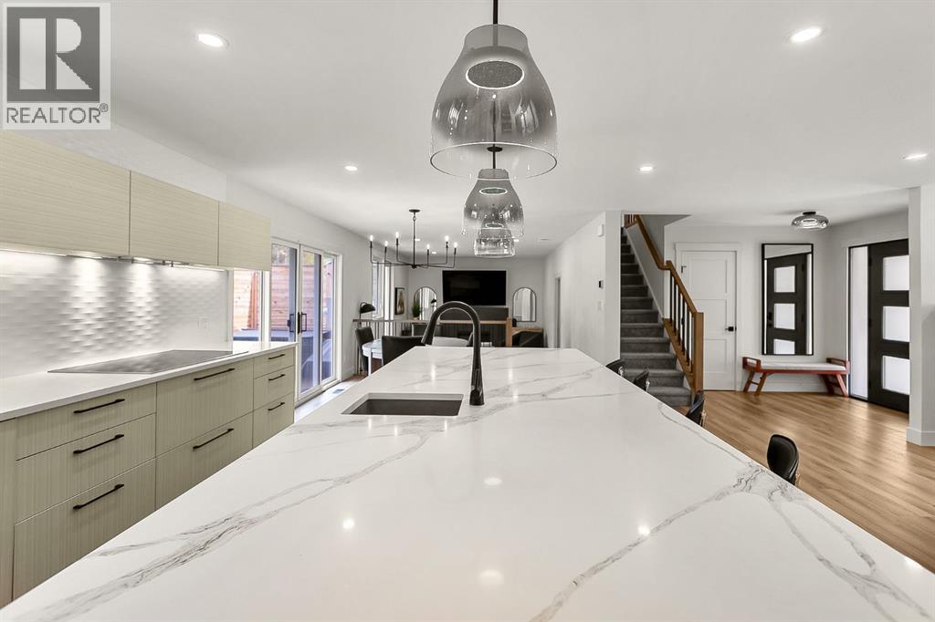 75 Woodacres Crescent SW - 21
