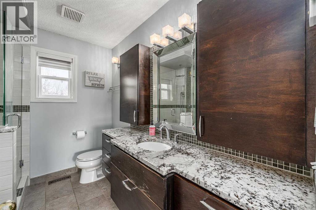 381 Hidden Valley Manor NW - 18