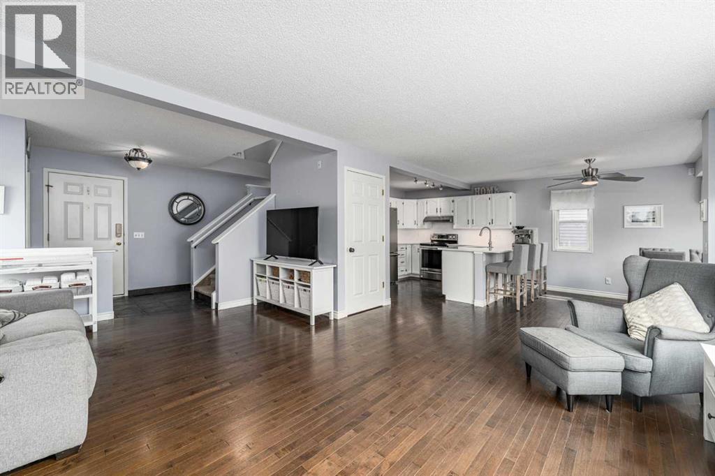 381 Hidden Valley Manor NW - 6