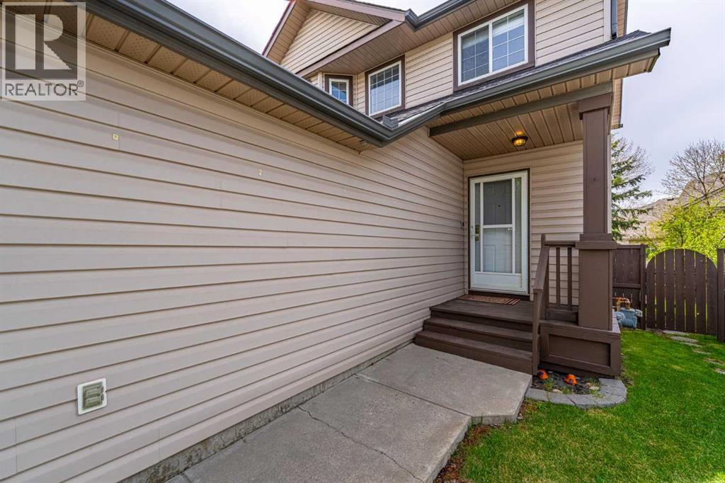 381 Hidden Valley Manor NW - Image 2