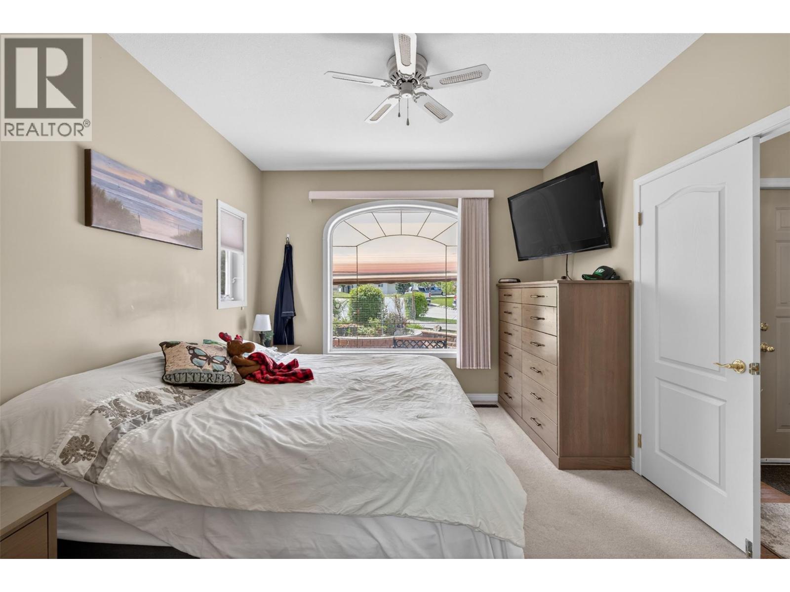 #27 640 Upper Lakeview Road - 29
