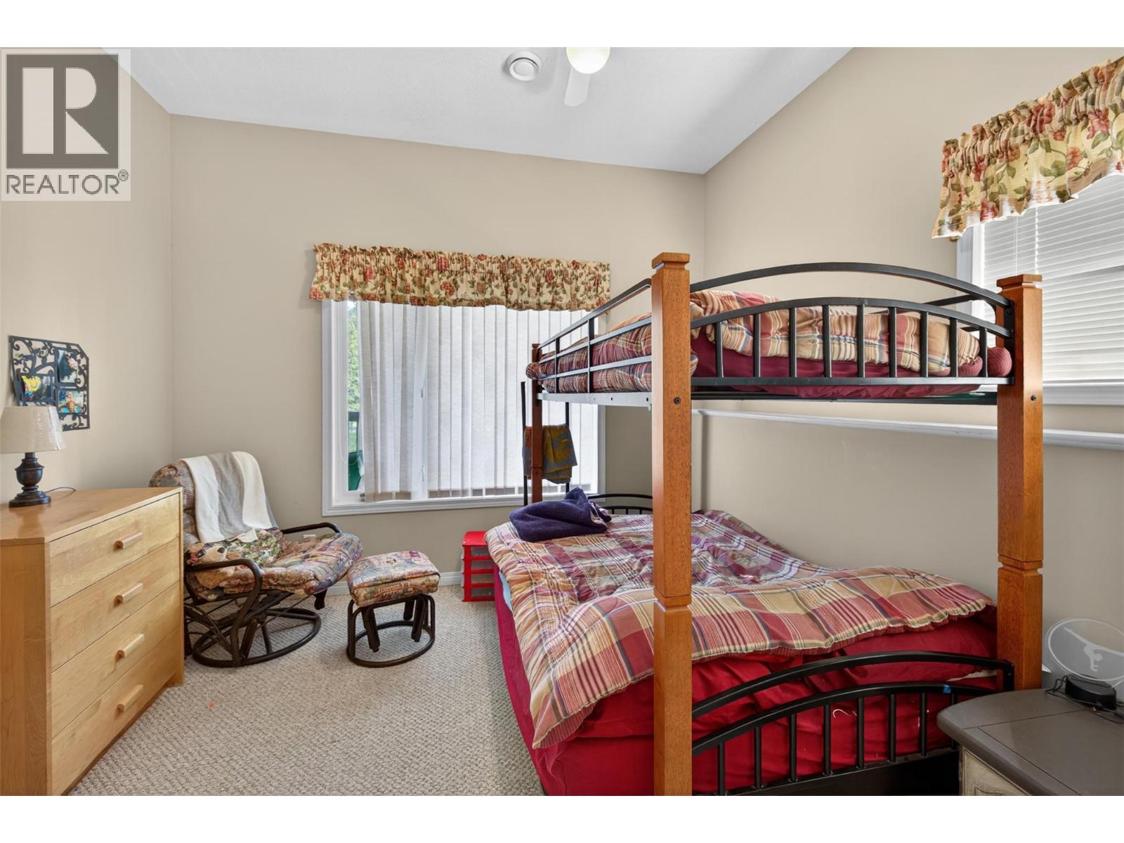 #27 640 Upper Lakeview Road - 35