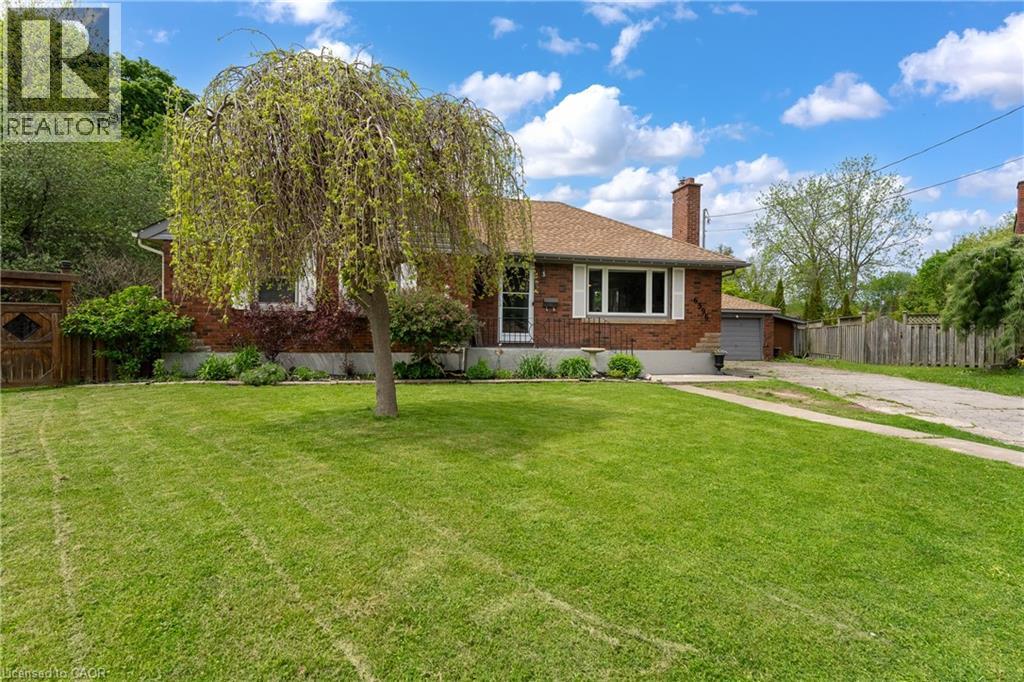 6396 LAURA Crescent - 40