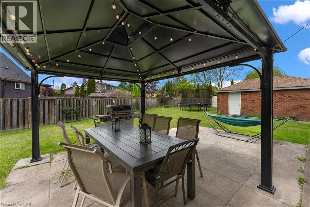 6396 LAURA Crescent - 31