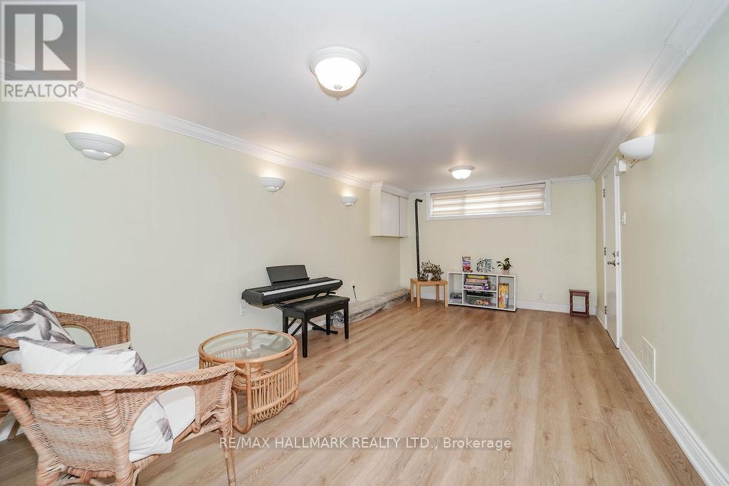 30 SHANDON DRIVE - 17
