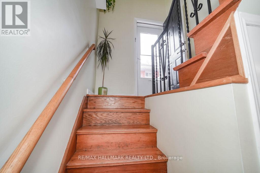 30 SHANDON DRIVE - 44